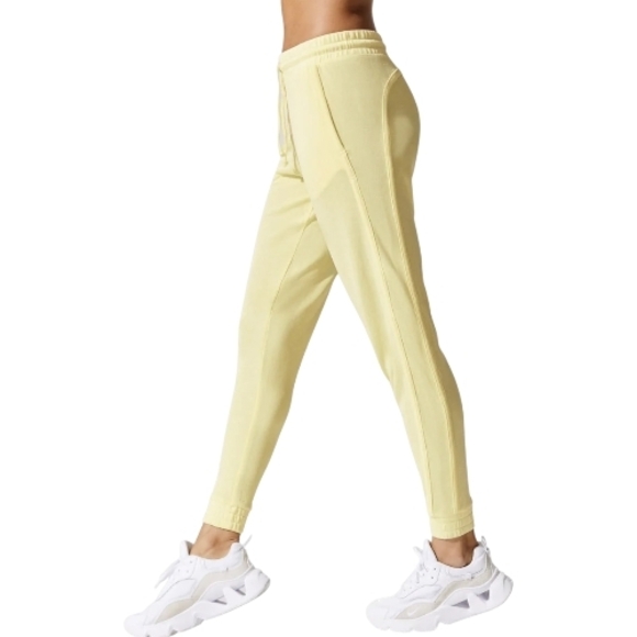 FP Movement by Free People Pants - Free People NWT Back Into It Jogger in Starfruit Size Medium Retail $88